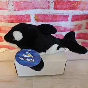 SeaWorld Shamu Orca Killer Whale Plush 10"